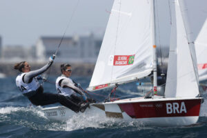Nas Olimpíadas, Fernanda Oliveira e Ana Barbachan ainda tinham chance de medalha na Vela - GettyImages