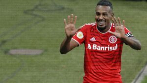 Atlético-MG fica mais perto de Edenilson - Getty Images
