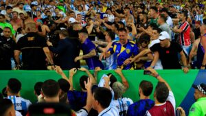 Violência no Maracanã antes de Brasil x Argentina - Getty Images