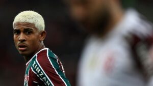 John Kennedy se pronuncia após punição no Fluminense - Getty Images