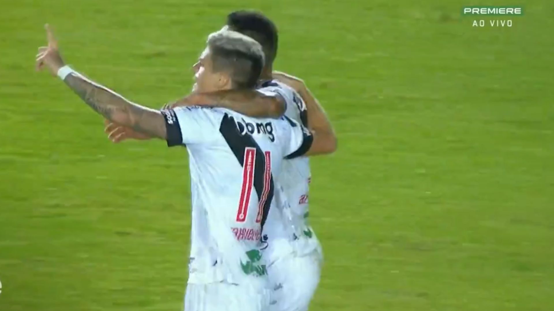 Comemoração do gol da vitória vascaína - Transmissão / Premiere / 04/10/2022