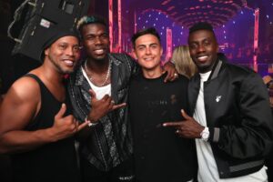 Ronaldinho curte festa com Pogba, Dybala e Matuidi - Instagram