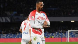 Brasileiro do Napoli elogia titular, mas se valoriza - Getty Images