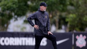 Mano Menezes admite surpresa em convite do Corinthians - Rodrigo Coca / Agência Corinthians