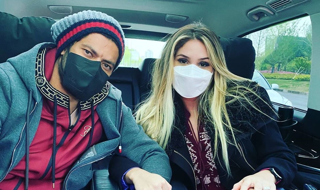 Hulk Paraíba está na China com Camila Ãngelo - Instagram