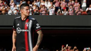 James Rodríguez deve ser titular do São Paulo contra o Botafogo - Getty Images