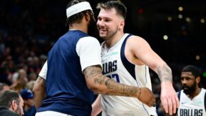 Dallas volta à frente e Boston fecha série - Getty Images