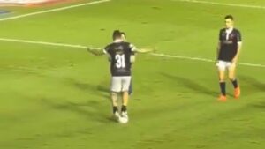 Jogadores do Vasco provocam Santos e Soteldo - Transmissão/Premiere