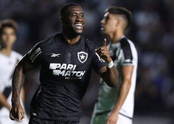 Vitória e Botafogo pelo Brasileirão (Crédito: Getty Images)