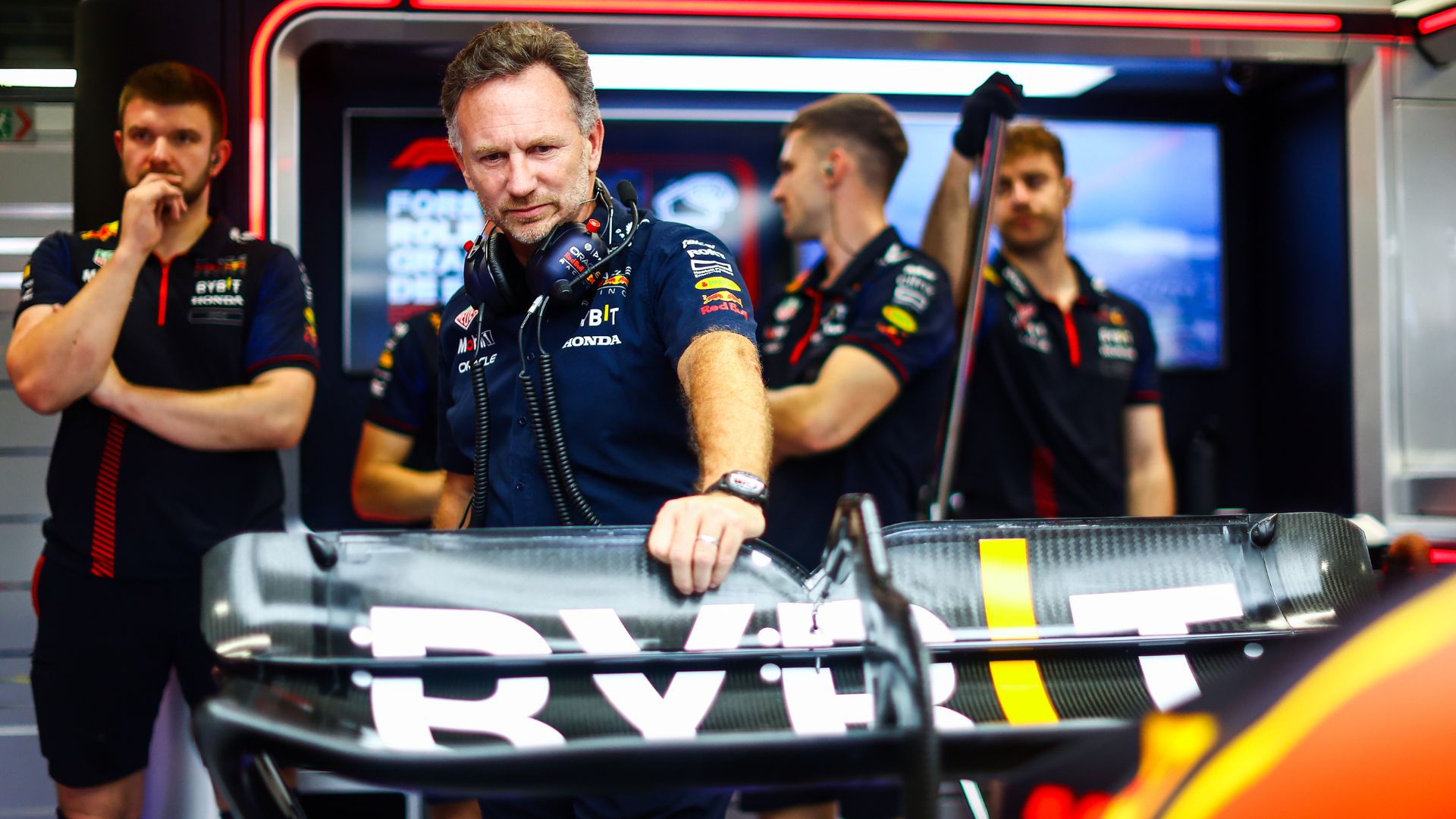 Christian Horner (segundo da E/D), chefe da Red Bull na F1 - Getty Images