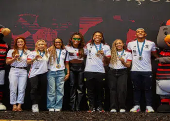Flamengo faz festa para seus atletas medalhistas em Paris