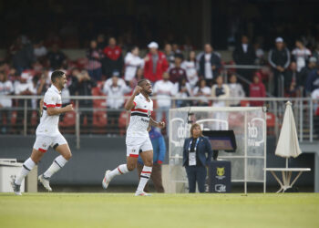 São Paulo vence Atlético Goianiense com gol de André Silva - Paulo Pinto/saopaulofc