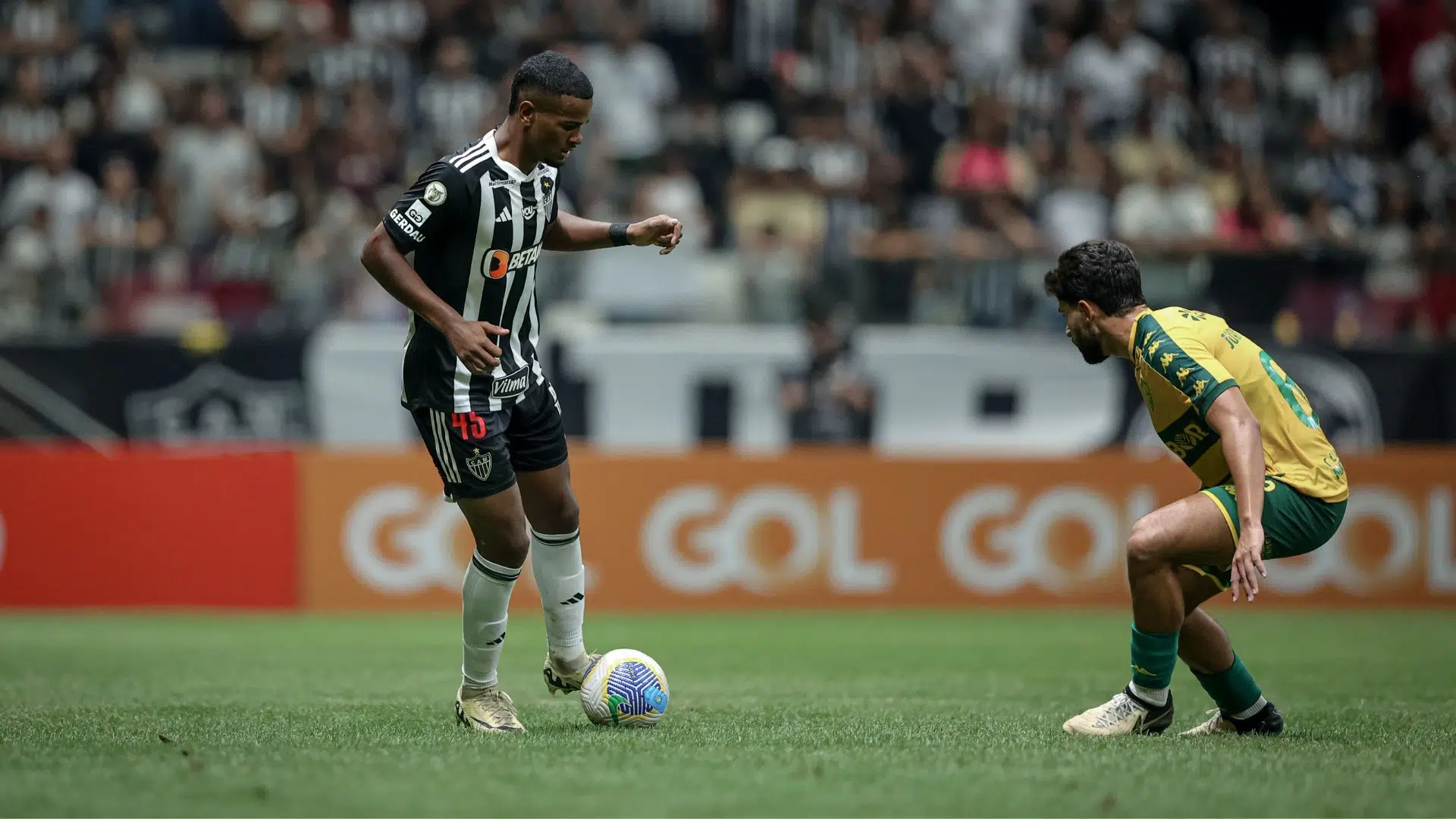 Alisson em ação pelo Atlético-MG contra o Cuiabá (Crédito: Pedro Souza / Atlético)