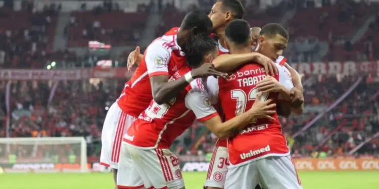 Nesta quarta-feira (14), o Internacional recebeu, no Beira-Rio, o Juventude pela partida atrasada da 6ª rodada do Campeonato Brasileiro 2024.