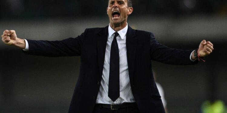 A Juventus continua sua campanha impecável na Série A após duas rodadas, com uma vitória convincente por 3 a 0 sobre o Hellas Verona, fora de casa.