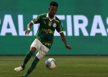 Apesar da derrota do Palmeiras para o Botafogo no jogo de ida das oitavas de final da CONMEBOL Libertadores, o jovem Estêvão mantém a confiança na classificação do Verdão no Allianz Parque.