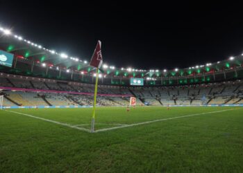 O Estádio do Maracanã, palco de importantes eventos esportivos, é novamente centro de uma decisão importante. Um novo regulamento, solicitado pela Loteria do Estado do Rio de Janeiro (Loterj), visa o cumprimento da legislação vigente no Brasil, especialmente no que tange à tributação.