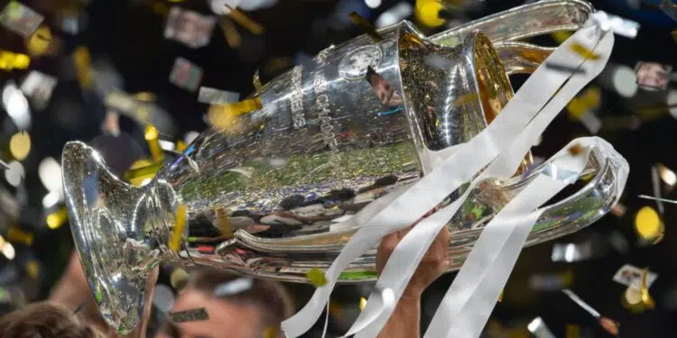 Os últimos classificados para a "fase de liga" da Champions League 2024/25 foram definidos nesta quarta-feira (28), marcando a estreia do novo formato do torneio.