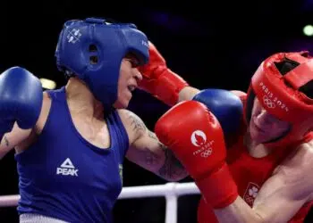 Dois juízes de boxe foram afastados em meio a investigações de corrupção durante a Olimpíada de Paris.