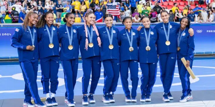 O desempenho da seleção brasileira feminina na Olimpíada de Paris garantiu a terceira medalha de prata para o Brasil na categoria e ainda contribuiu para a melhoria do ranking entre países.