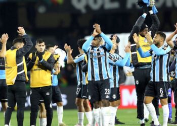 Nesta terça-feira (13), o Grêmio recebeu, no Couto Pereira, O Fluminense pela partida de ida das oitavas de final da Conmebol Libertadores 2024.