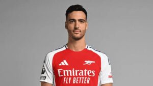 O técnico do Arsenal, Mikel Arteta, confirmou que o recém-contratado Mikel Merino estará afastado dos gramados por "algumas semanas" devido a uma lesão no ombro sofrida durante seu primeiro treino com o clube.