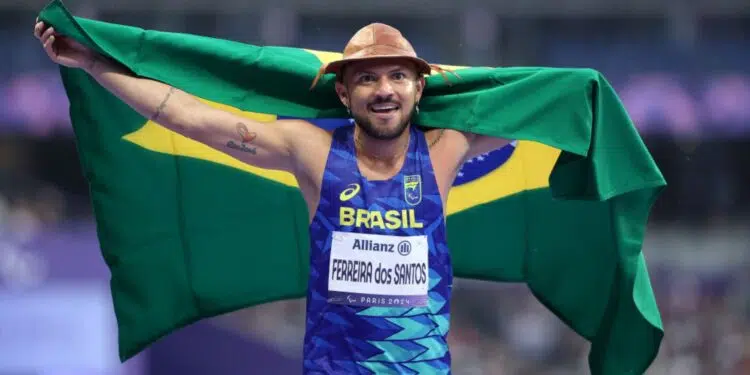 O Brasil continua sua jornada paralímpica em Paris e, na tarde de atletismo, nesta sexta-feira (30), nossos representantes não brincaram em serviço e rechearam ainda mais o quadro de medalhas verde e amarelo.