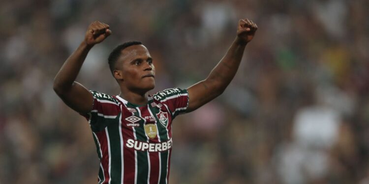 Nesta terça-feira (20), o Fluminense recebeu, no Maracanã, o Grêmio pela partida de volta das oitavas de final da Copa Libertadores 2024.