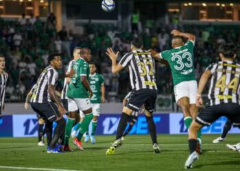 Nesta quarta-feira (21), o Guarani recebeu, no Brinco de Ouro da Princesa, o Santos pela 22ª rodada do Campeonato Brasileiro Série B 2024.