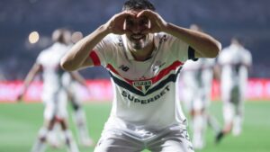 Nesta quinta-feira (22), o São Paulo recebeu, no Morumbis, o Nacional-URU pela partida de volta das oitavas de final da Copa Libertadores 2024.
