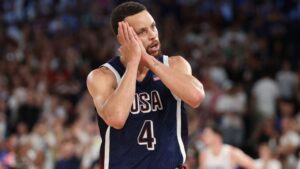 O McDonald's da França causou polêmica ao sugerir a retirada do molho curry de seu menu oficial, em uma publicação feita no último domingo (12), um dia após a final do basquete masculino na Olimpíada de Paris.