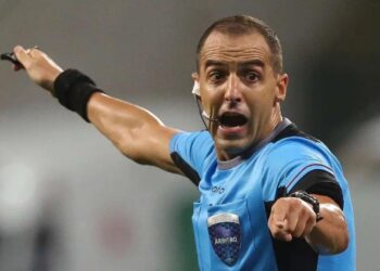 Nesta quarta-feira, o árbitro uruguaio Esteban Ostojich será o responsável por apitar o jogo de ida das oitavas de final da Copa Libertadores entre Botafogo e Palmeiras, no Estádio Nilton Santos.