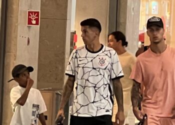 joao-cancelo-corinthians