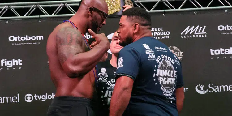 André Monstro e Raimundo Marajó disputam o cinturão dos pesados do Jungle Fight - Foto: Bruno Limoeiro