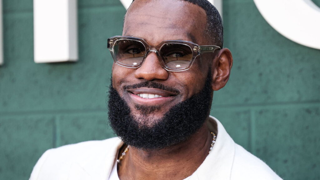 Os t&iacute;tulos e pr&ecirc;mios que fizeram LeBron James uma lenda