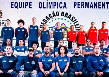 Novos talentos do boxe participaram de programa de treinamento no CT da seleção permanente - Foto: Divulgaçao