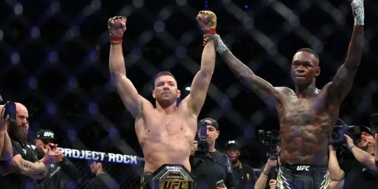 Adesanya perde em sua volta ao UFC