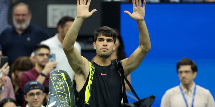 Alcaraz perde e é eliminado do US Open