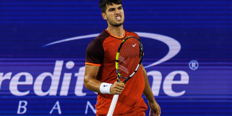 Alcaraz se desculpa após atitude polêmica