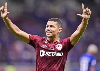 André negocia com clube da Premier League