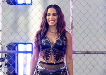Anitta será responsável por comandar o Show do Intervalo da NFL