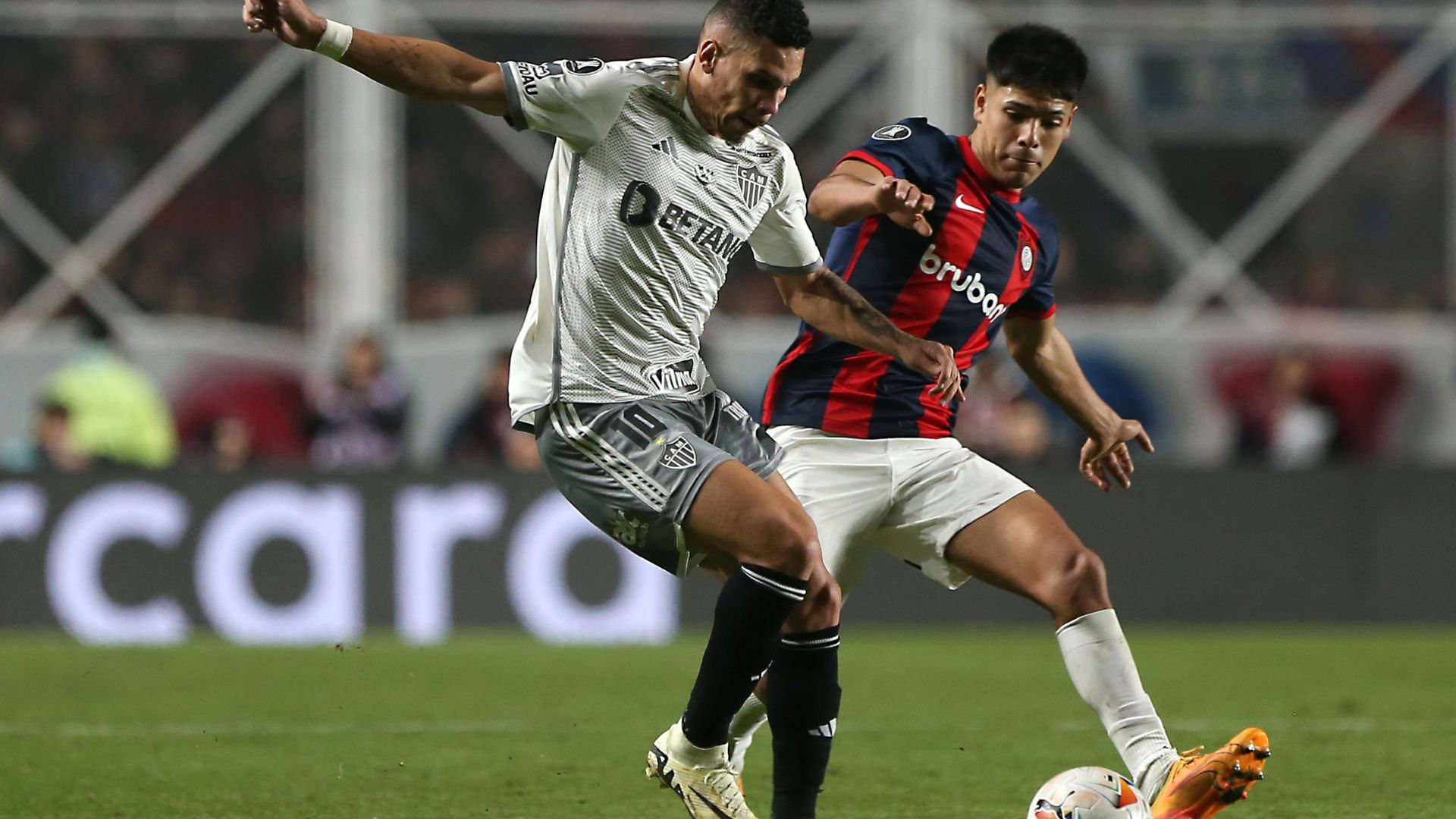 Atlético-MG e San Lorenzo empataram pelas oitavas da Libertadores