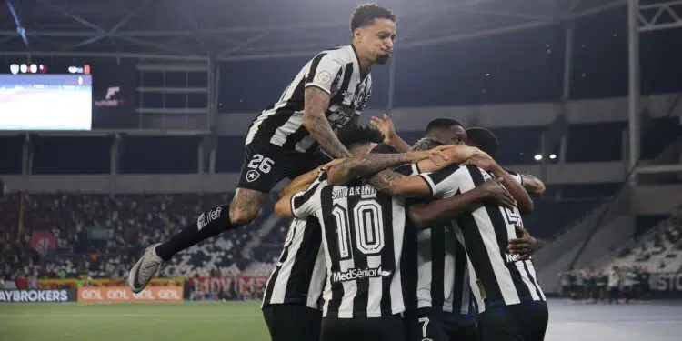 Botafogo venceu o Flamengo pelo Brasileirão