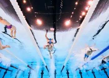Brasil conquista bronze no revezamento 4x50m livre misto (Crédito: Getty Images)