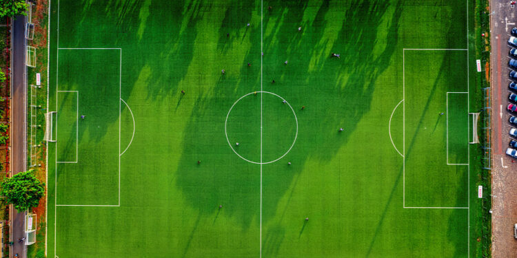 Futebol é o esporte que mais gera apostas no Brasil - Foto: Tom Fisk/Pexels