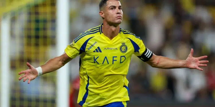 Cristiano Ronaldo alemja chegar aos 1000 gols como profissional (Crédito: Getty Images)