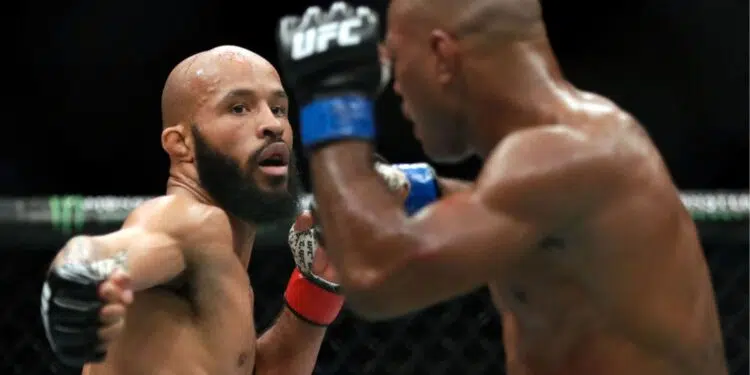 Demetrious Johnson ainda não se aposentou do MMA