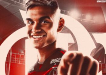Flamengo anuncia Carlos Alcaraz