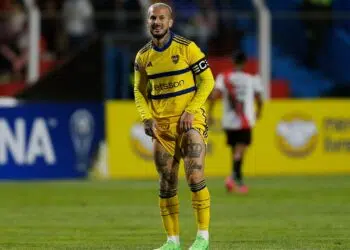 Darío Benedetto é um dos jogadores que estão na mira do Flamengo, segundo a imprensa argentina (Crédito: Getty Images)