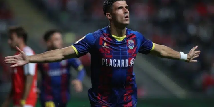 héctor-hernández-corinthians